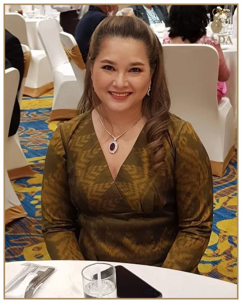 รีวิวลูกค้า ลดา ซิลค์ ชุดไทยผ้าไหม รูปที่ 13