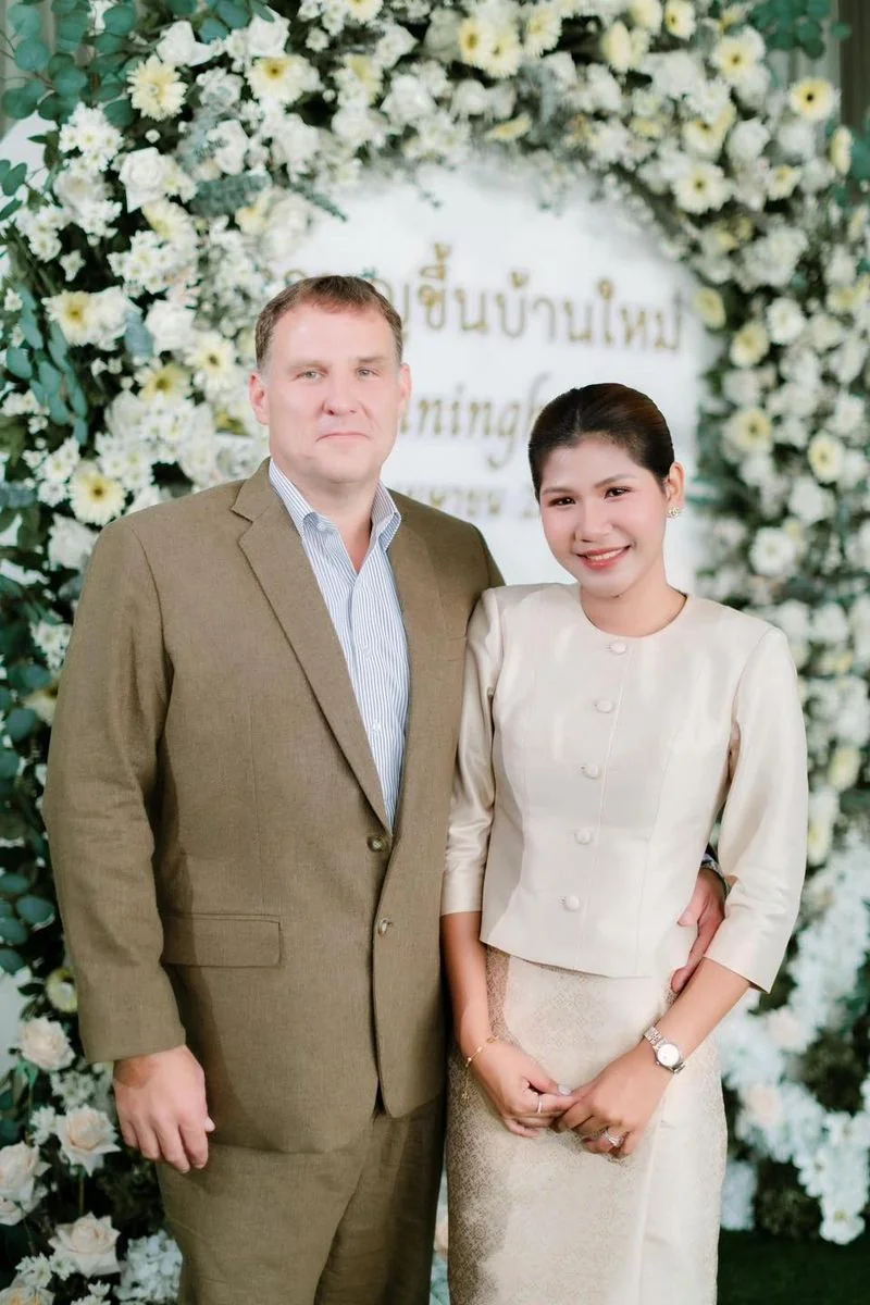 รีวิวลูกค้า ลดา ซิลค์ ชุดไทยผ้าไหม รูปที่ 8